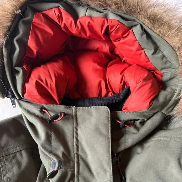 L.L. Bean Maine Mountain Jacket in Kelp Green - Picture 9 of 10